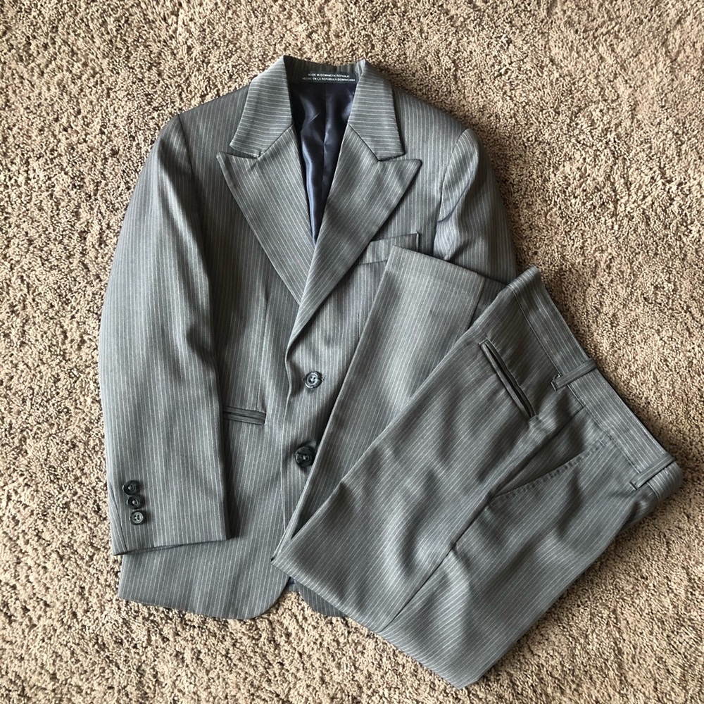 Perry Ellis Boys Pinstripe Suite